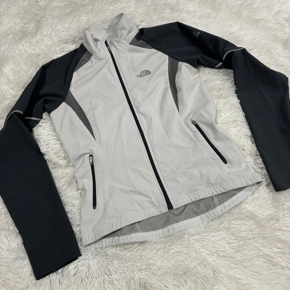 The NorthFace Flight Series Light Weight Woman’s Jacket Size XS EUC - Picture 1 of 10